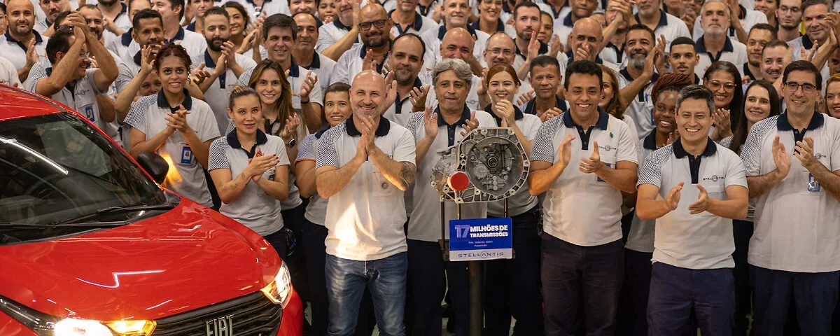 Polo Automotivo de Betim alcança 17 milhões de transmissões
