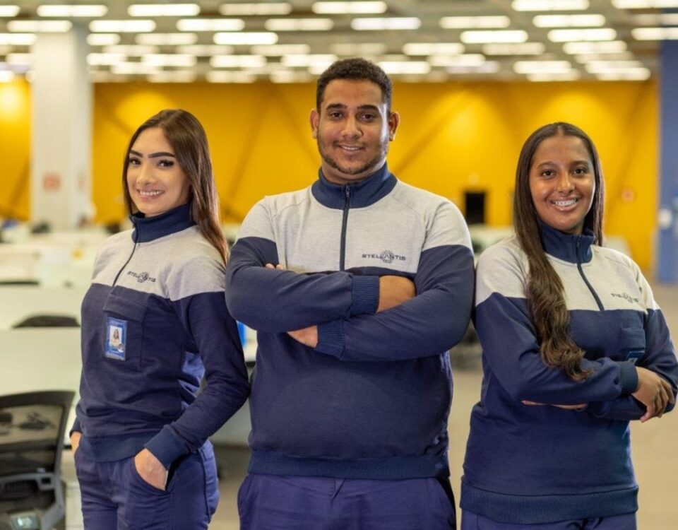 Stellantis abre 300 novas vagas para Jovem Aprendiz