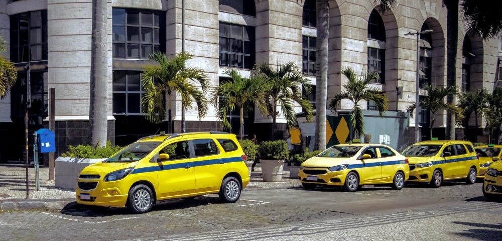 BNDES registra R$ 1 bilhão para motoristas de taxi e app
