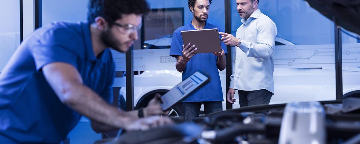 Ford lança programa gratuito de formação em serviços automotivos