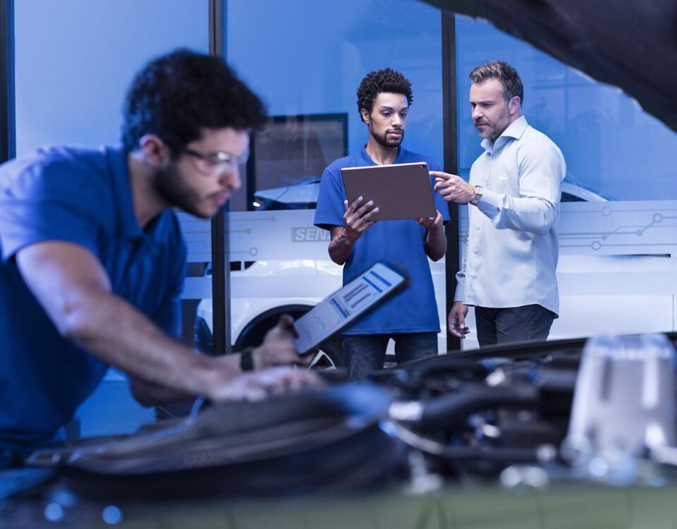 Ford lança programa gratuito de formação em serviços automotivos