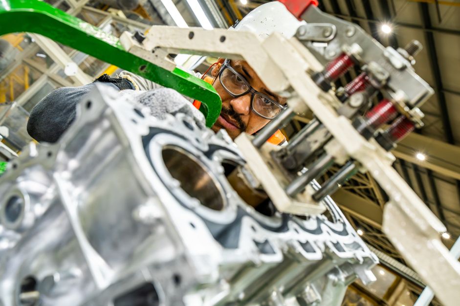 Toyota retoma da fábrica de motores em Porto Feliz