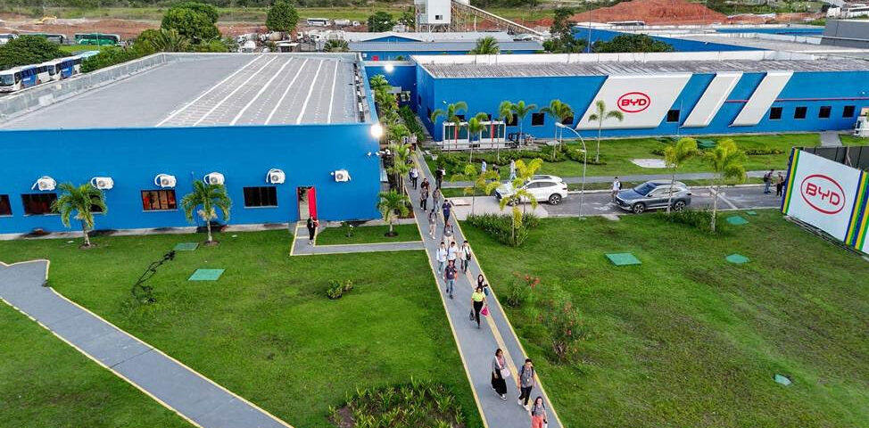 BYD alcança 8 mil colaboradores diretos em Camaçari