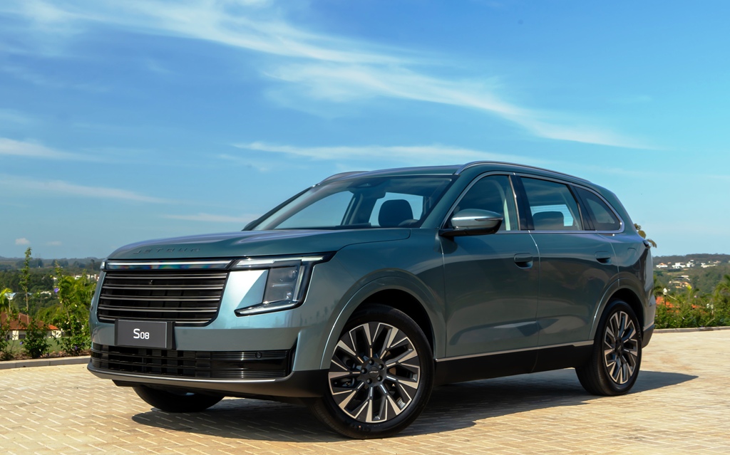 Lançamento: JETOUR S08 SUV Hibrido 7 lugares Lateral