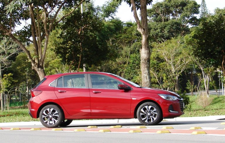 Avaliação: Chevrolet Onix Premier Hatch 2023 : AutoAgora.com.br