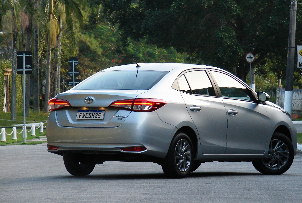 Avalição: Toyota Yaris Sedã XS 2023