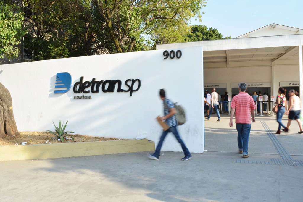 Detran-SP tem nova transferência digital de veículos