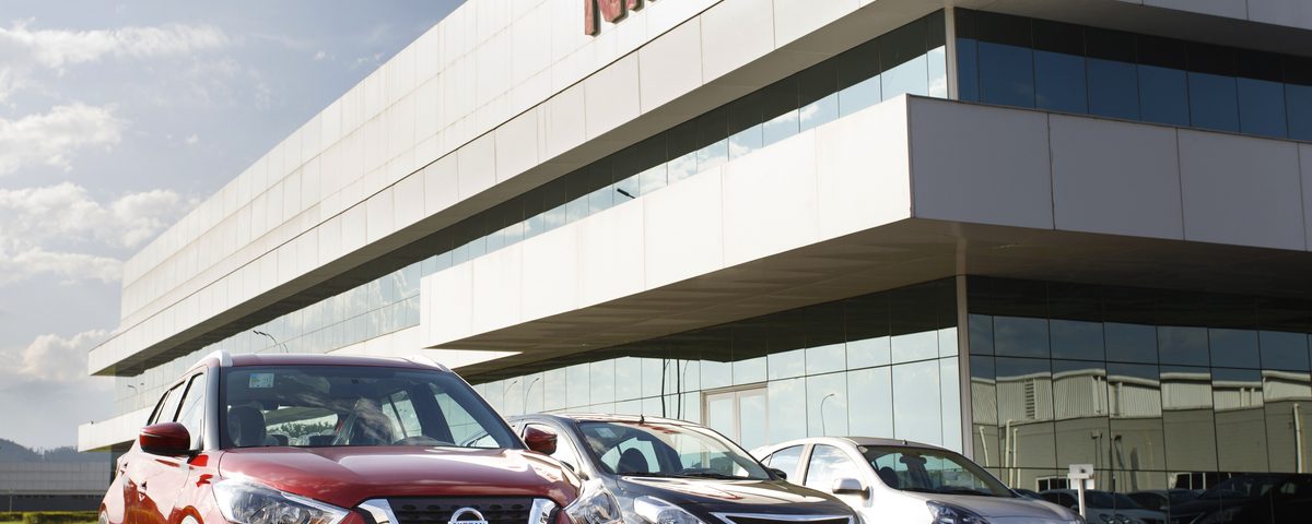 Nissan retoma a produção nas fábricas da América Latina