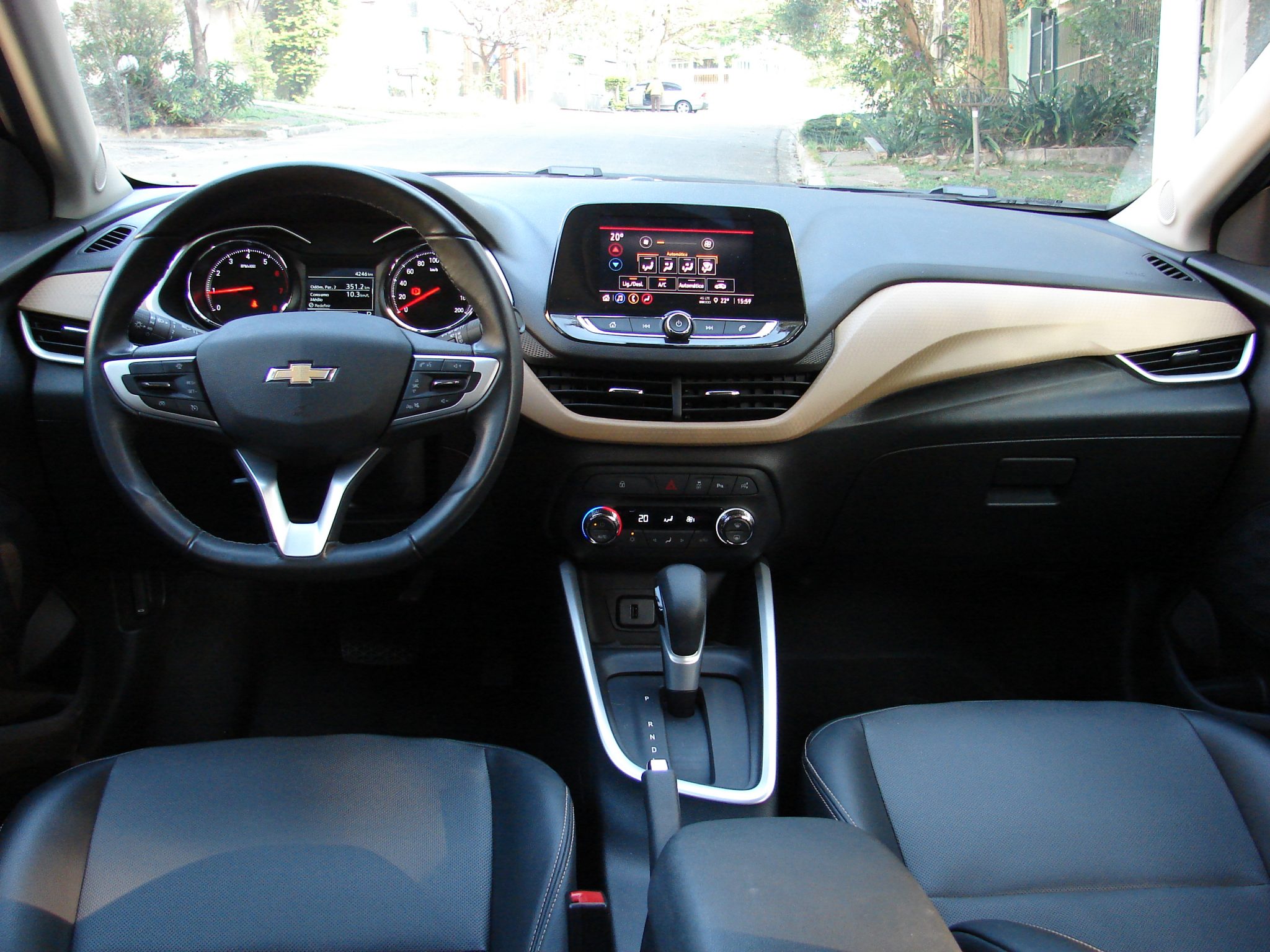 Avaliação Chevrolet Onix hatch Premier 2020