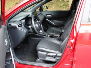 Espaço interno SUV Corolla Cross XRE 2.0L 2023 Automático