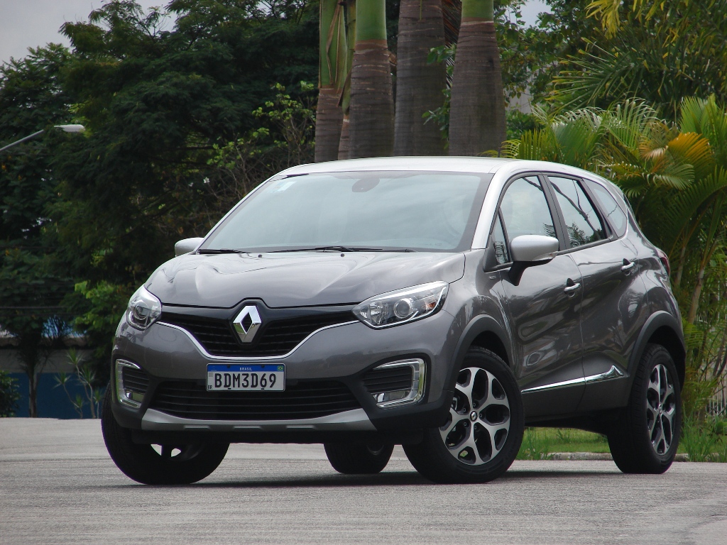 Renault faz promoção de vendas para Captur Bose o novo Sandero e Logan