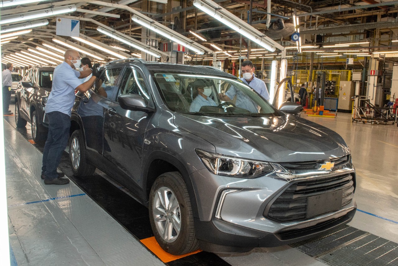 GM completa 96 anos no Brasil alcança marca de 17 milhões de carros produzidos