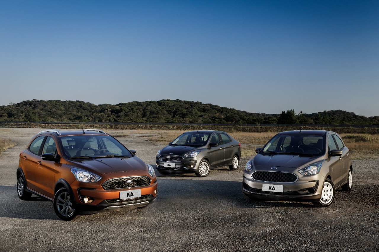 Ford adia o pagamento das prestações do carro financiado