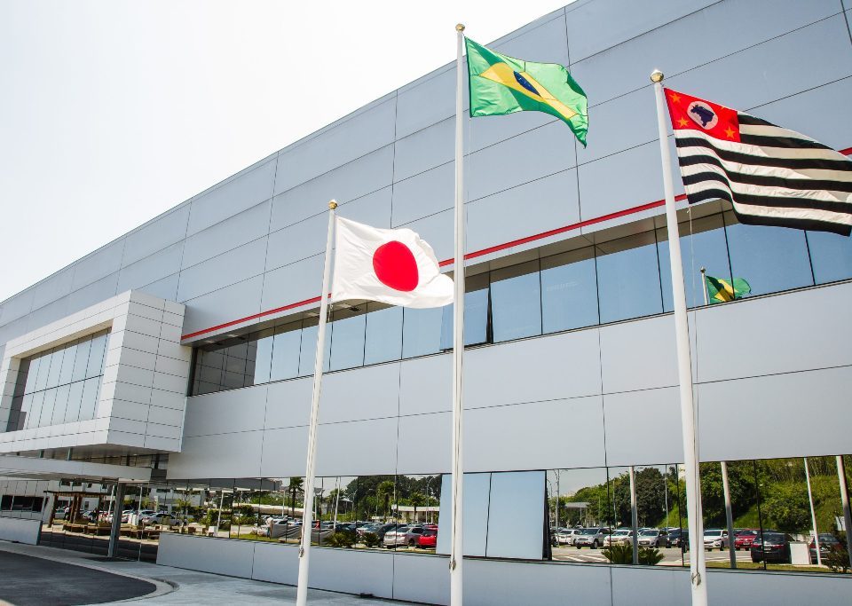 Toyota paralisa a produção no Brasil