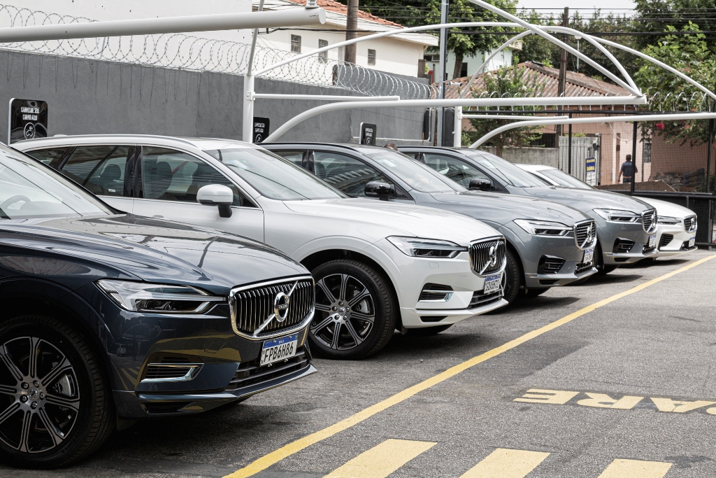 Programa Volvo Lovers empresta carro de graça