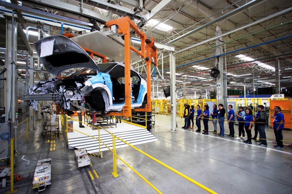 Cresce a produção de automóveis em julho de 2022-Linha de produção Nissan