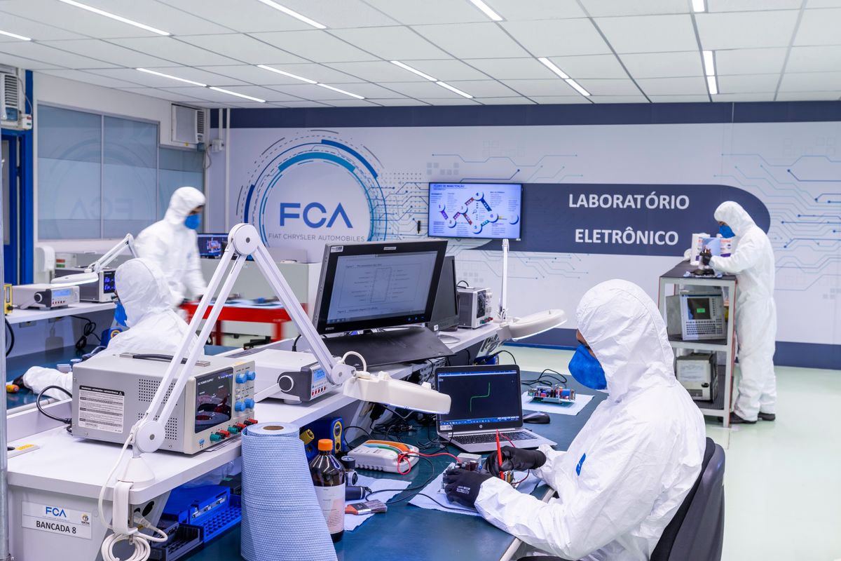 FCA Fiat Chrysler Automóveis monta estrutura para combate ao coronavírus